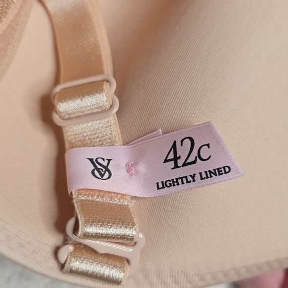 1321 NWT Victoria's Secret Illusions Lightly Lined Smooth Strapless Bra 42C - Picture 4 of 6